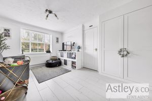 lounge- click for photo gallery